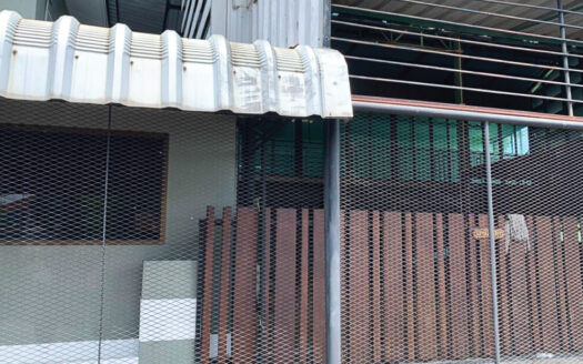 หมู่บ้าน บัวทอง 4  (ซอย 5/7)