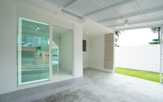 หมู่บ้าน กัสโต้ สาทร-ตากสิน