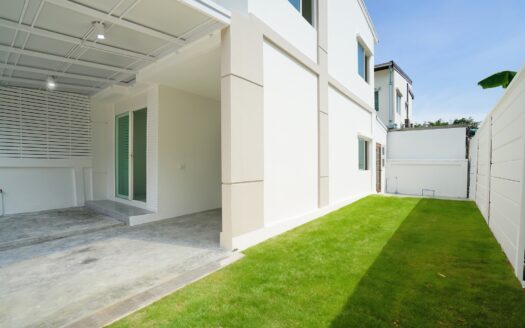 หมู่บ้าน กัสโต้ สาทร-ตากสิน