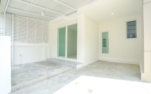 หมู่บ้าน กัสโต้ สาทร-ตากสิน