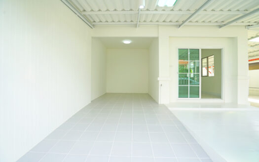 หมู่บ้านพฤกษา 33