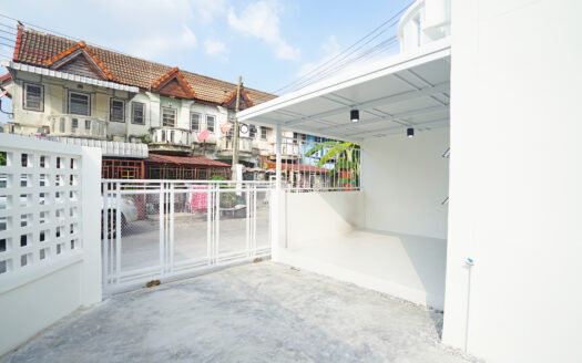 หมู่บ้าน พงษ์ศิริชัย 4